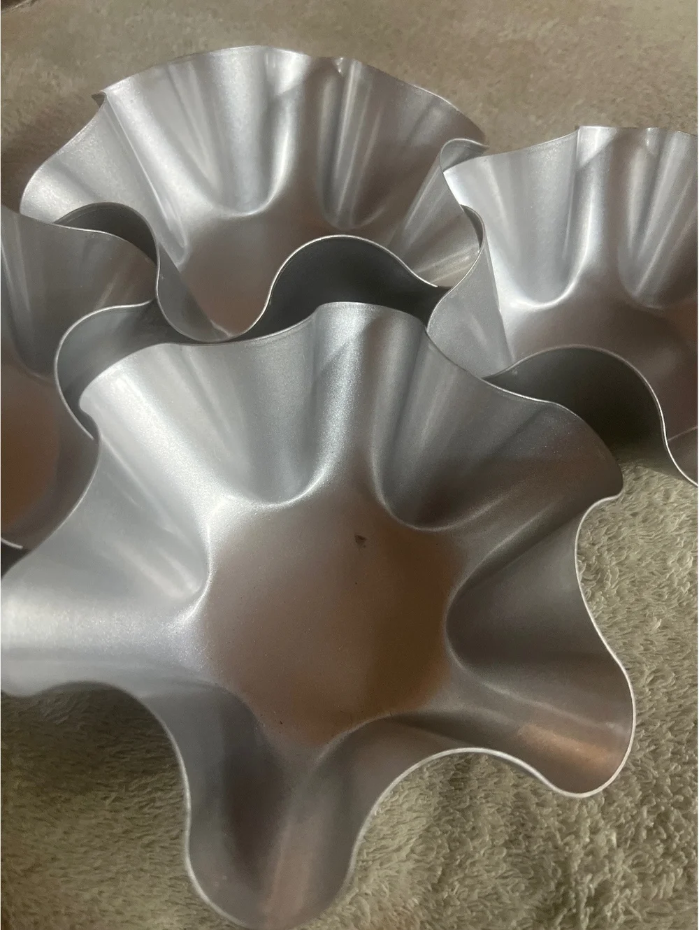 Wilton Vintage Fluted Aluminum Cake Tins Set of 4